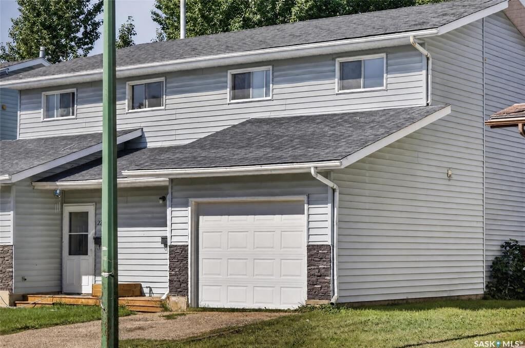Property Photo:  223-225 Wakabayashi Way  SK S7K 7M4 