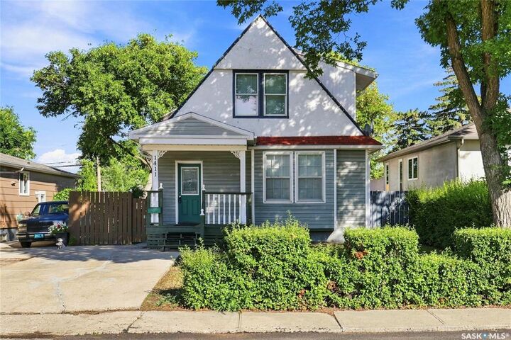 1411 Lacon Street — photo 1