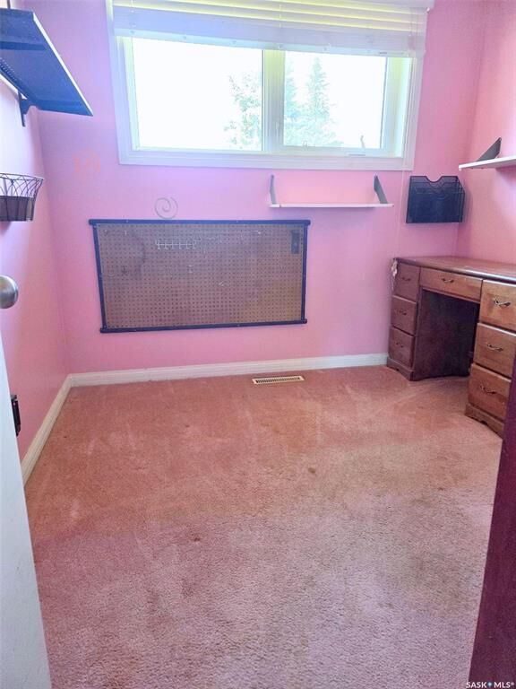 Property Photo:  73 Canwood Crescent  SK S3N 2T8 