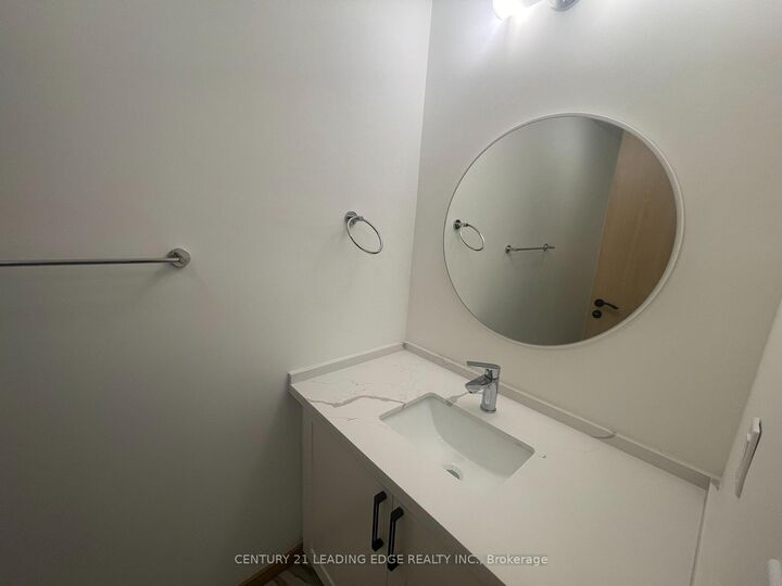 Property Photo:  50 Morecambe Gate B316  ON M1W 2N5 