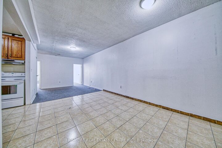 Property Photo:  223 Jameson Avenue 203  ON M6K 2Y7 