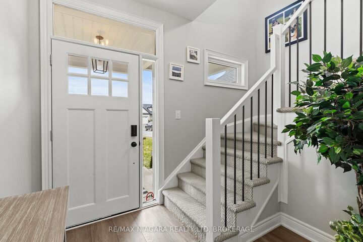 Property Photo:  3549 Canfield Crescent  ON L0S 1S0 