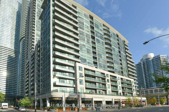 Property Photo:  25 Lower Simcoe Street 815  ON M5J 3A1 