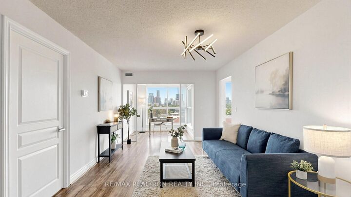 Property Photo:  1 Hycrest Avenue 608  ON M2N 6V8 