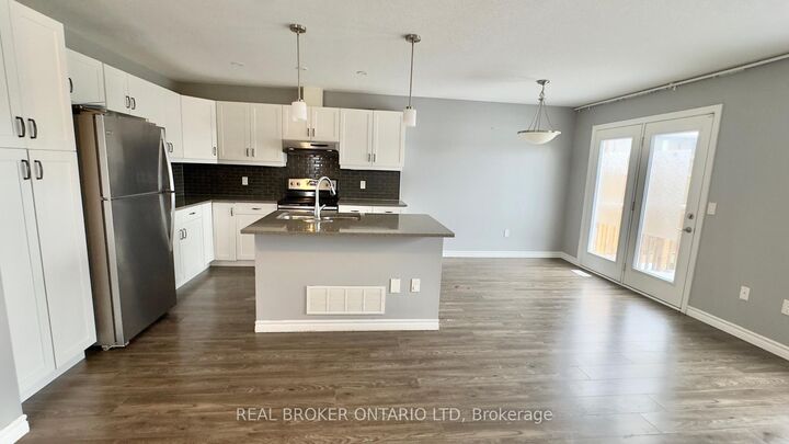 Property Photo:  3400 Castle Rock Place 1  ON N6L 0E4 