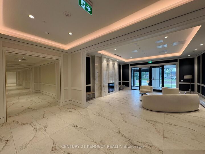 Property Photo:  4010 Eglinton Avenue W 1820  ON M9A 0G5 