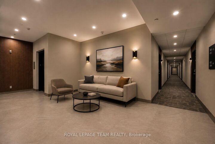 Property Photo:  1008 Rogers Crescent 305  ON K6V 6X5 