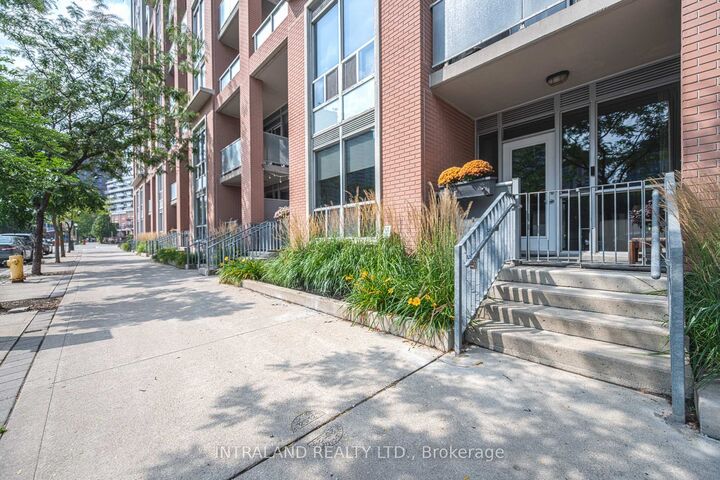 1 Shaw Street 113 — photo 1