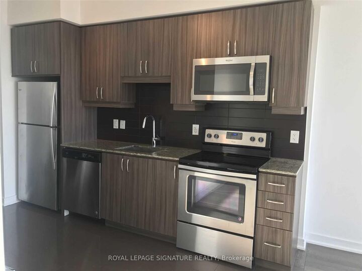 Property Photo:  9201 Yonge Street 1908nw  ON L4C 1H9 