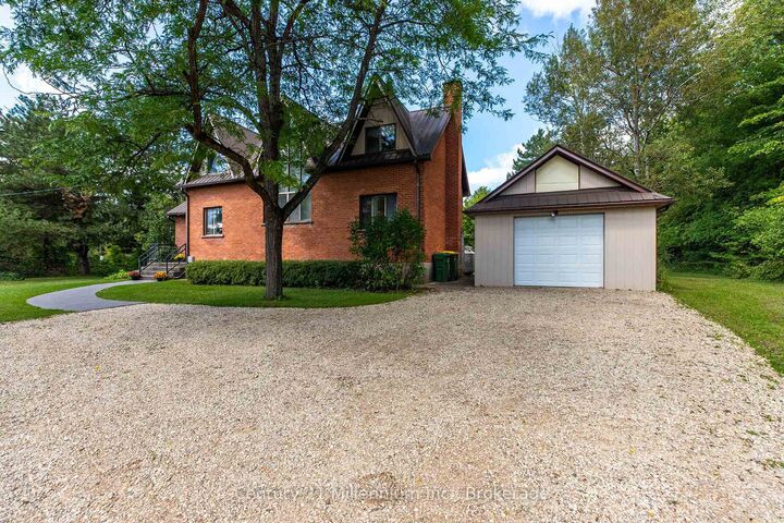 Property Photo:  425005 Irish Lake Road  ON N0C 1H0 