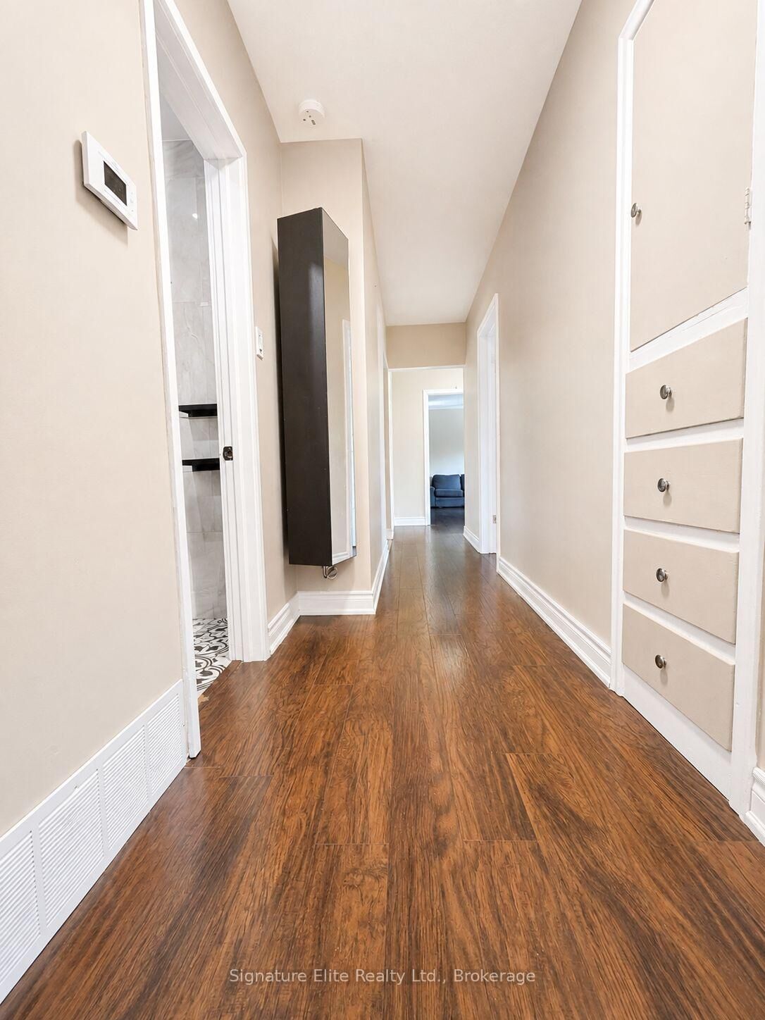 Property Photo: 12 Burnview Crescent ON M1H 1B5