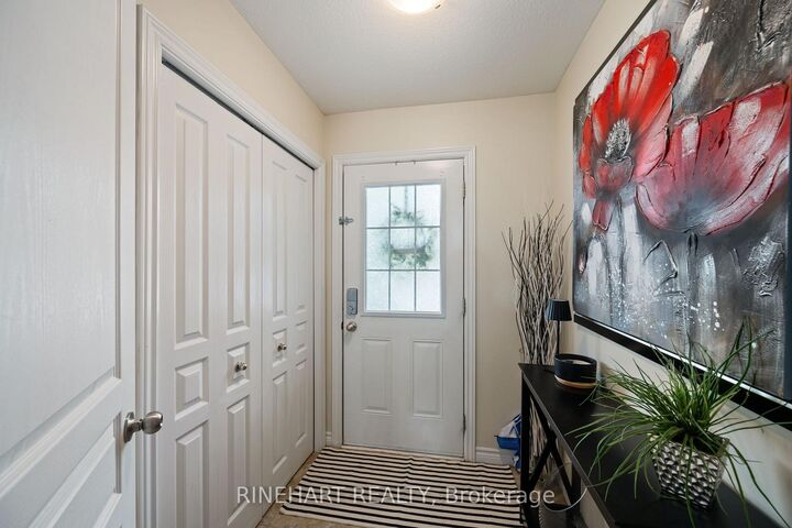 Property Photo:  939 Silverfox Crescent  ON N6G 5B6 