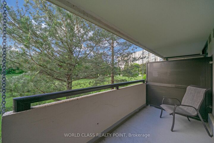 Property Photo:  40 Harding Boulevard W 201  ON L4C 9S5 