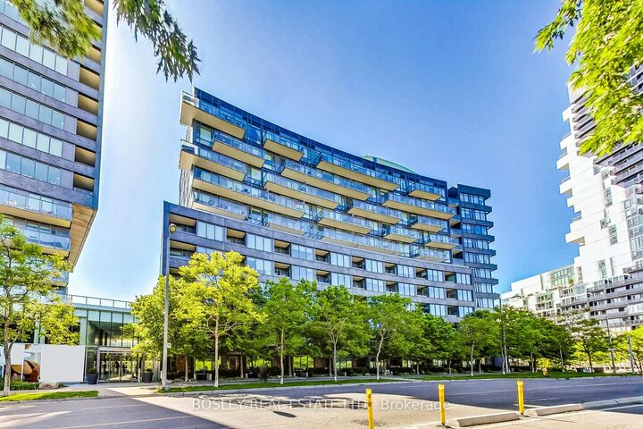Property Photo:  120 Bayview Avenue N 519  ON M5A 0G4 