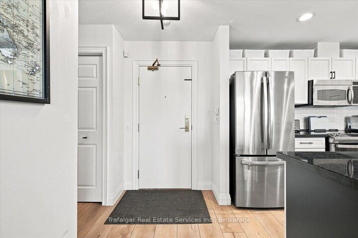 Property Photo:  399 Elizabeth Street 701  ON L7R 0A4 