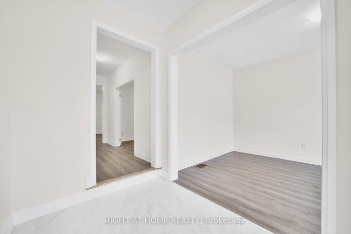 Property Photo:  15 Calypso Avenue  ON L9X 2E3 