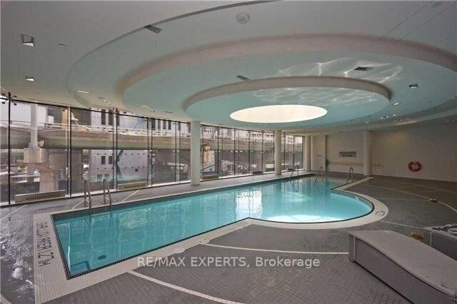Property Photo:  14 York Street 1212  ON M5J 0A9 