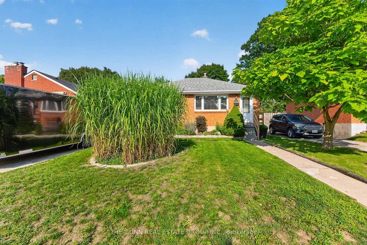 Property Photo:  46 Stevenson Avenue  ON N5W 1Y5 