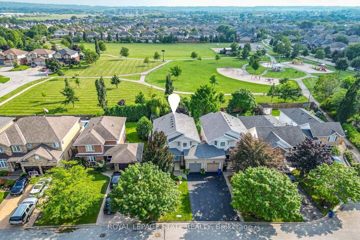 Property Photo: 4480 Weltman Way ON L0R 1B9