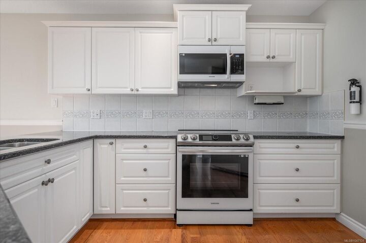 Property Photo: 801 Devon Pl BC V9K 2P2