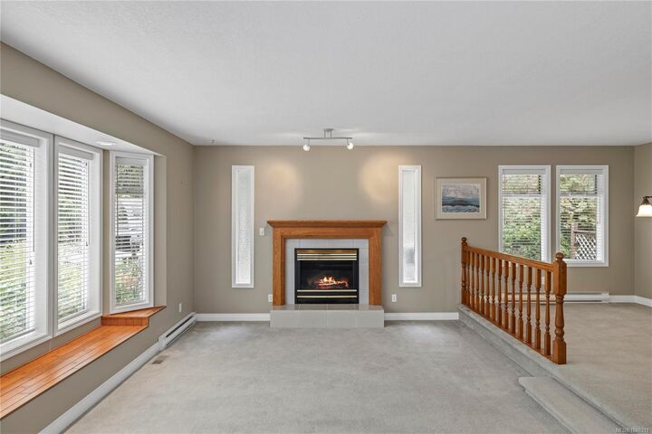 Property Photo:  381 Fourneau Way  BC V9P 2J8 