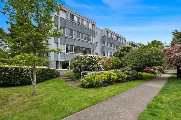 Property Photo:  1050 Park Blvd #201  BC V8V 2T4 