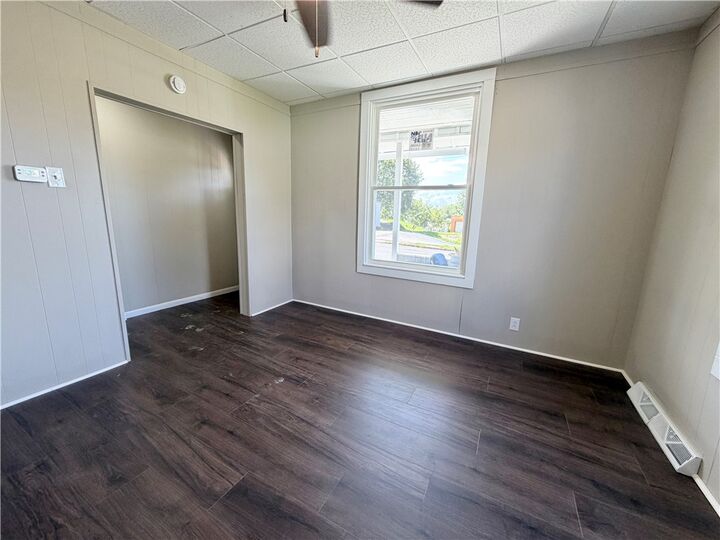 Property Photo:  1305 Grimes St  PA 16101 