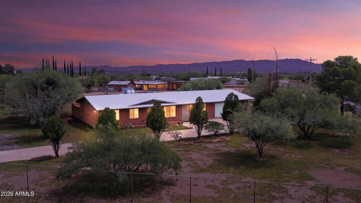 Property Photo:  5151 S San Carlos Avenue  AZ 85650 