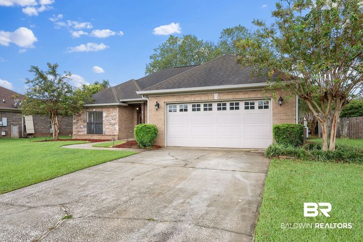 Property Photo:  9248 Coles Court  AL 36526 