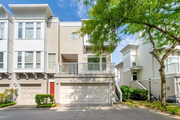 12311 McNeely Drive 6 — photo 1