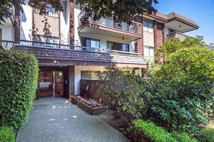 Property Photo:  4345 Grange Street 105  BC V5H 1P4 