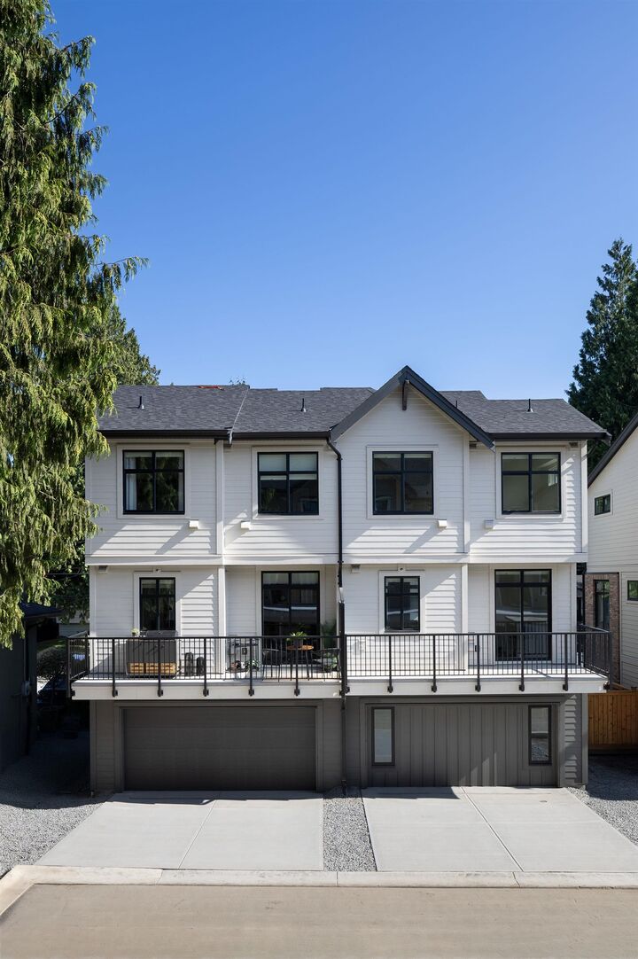 Property Photo: 2190 Rindall Avenue 3 BC V3C 0T9
