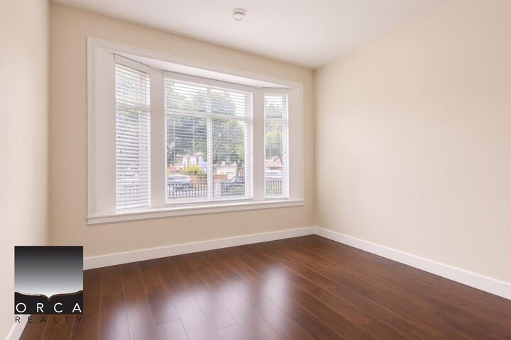 Property Photo:  2572 E 2nd Avenue  BC V5M 1C6 