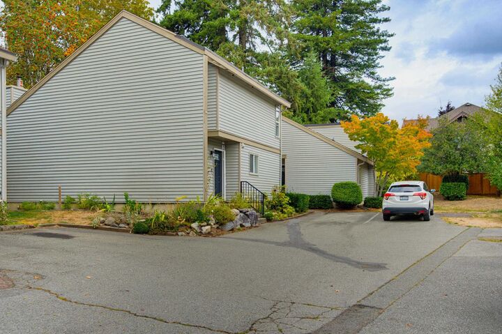 Property Photo:  19207 Fairway Drive  BC V3S 5M8 