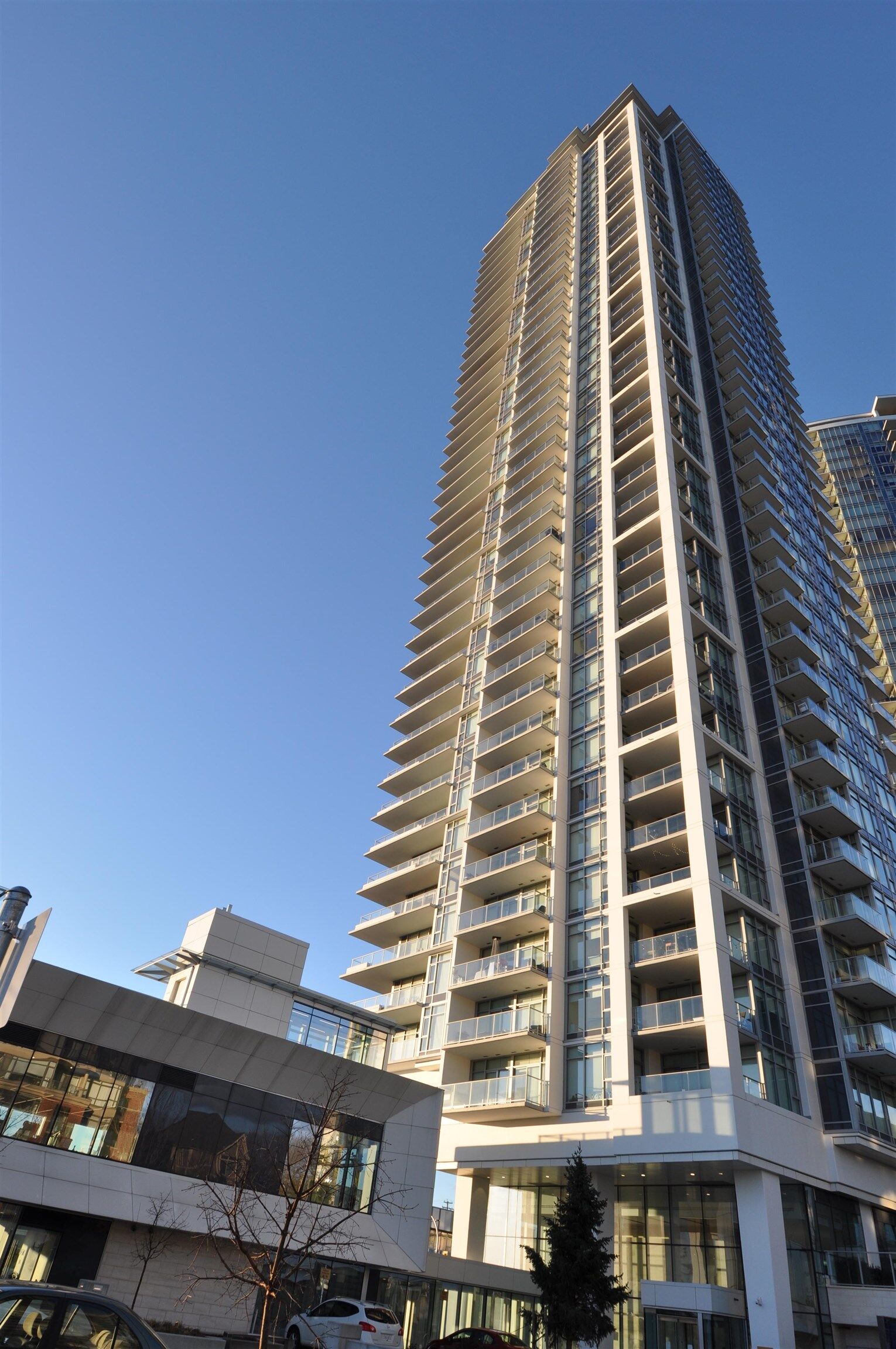 Property Photo:  1888 Gilmore Avenue 4401  BC V5C 0L2 