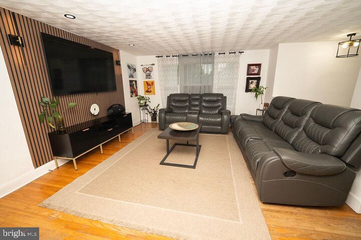 Property Photo:  21 Fenwick Drive  PA 17345 