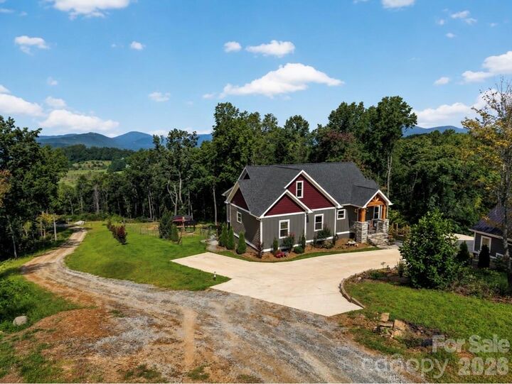 Property Photo: 72 Jacks Paw Lane NC 28792