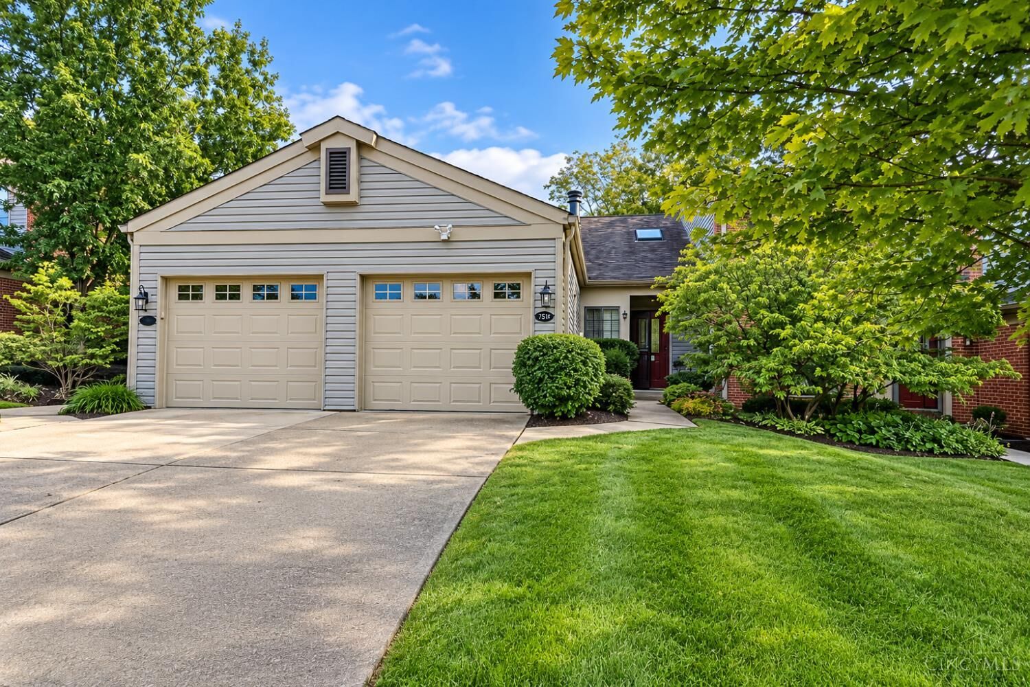 Property Photo: 5391 Dickens Drive OH 45241