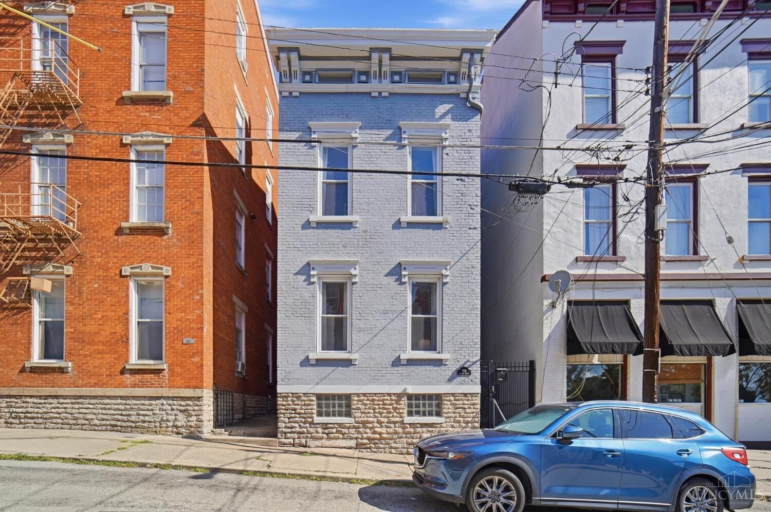 Property Photo:  558 Milton Street  OH 45202 