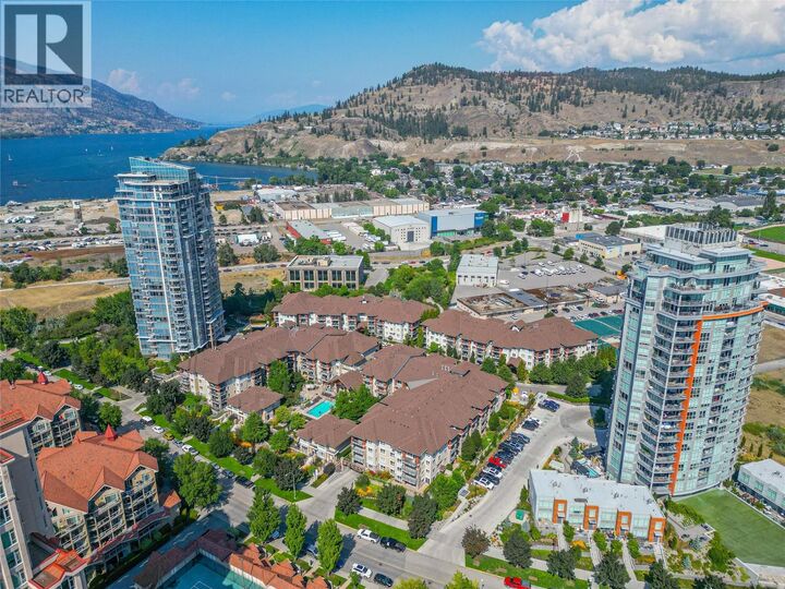 Property Photo:  1089 Sunset Drive 416  BC V1Y 9Z3 