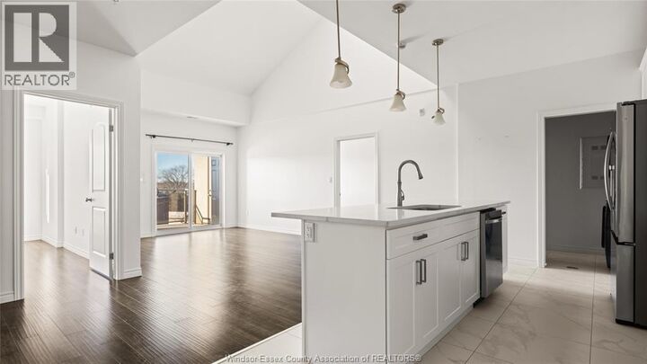 Property Photo:  1888 Westview Park Boulevard 408  ON N9H 0M1 