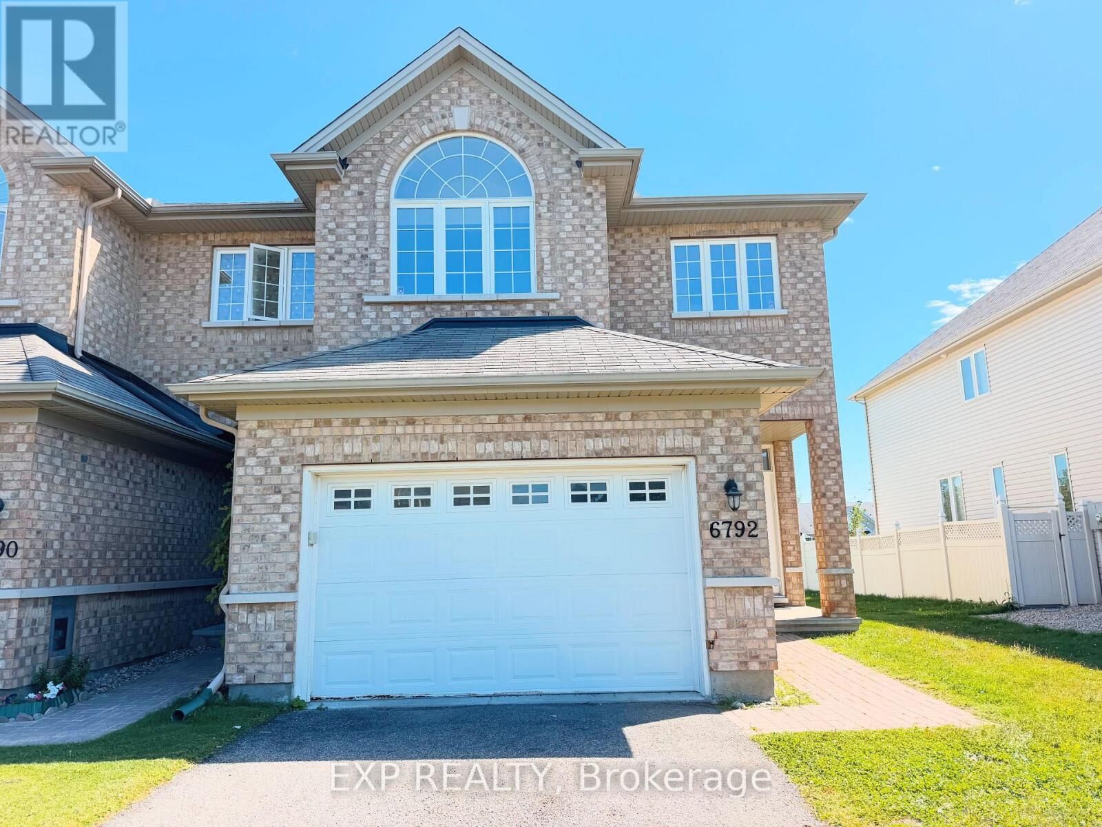 Property Photo:  6792 Breanna Cardill Street  ON K4P 0C3 