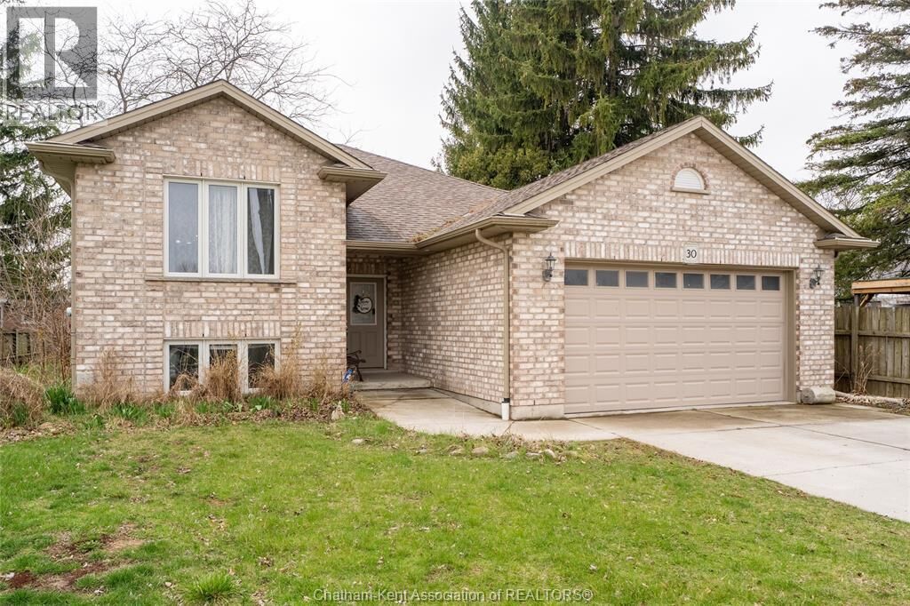 Property Photo: 30 St Michael Avenue ON N7M 2E4