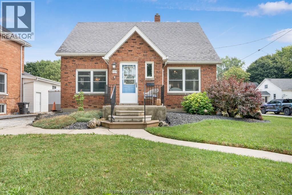 Property Photo:  115 Ursuline Avenue  ON N7L 3L9 