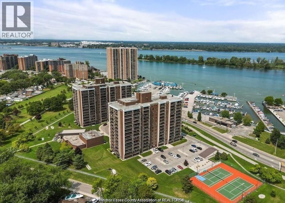 Property Photo:  9099 Riverside Drive East 906W  ON N8S 4R1 