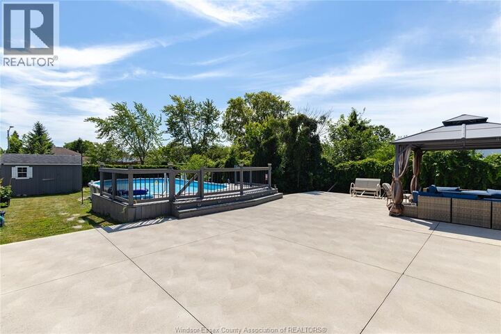 Property Photo:  1479 Southdale Drive  ON N8W 5N3 