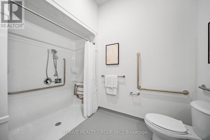 Property Photo:  373 Hill Street 412  ON N6B 1E3 