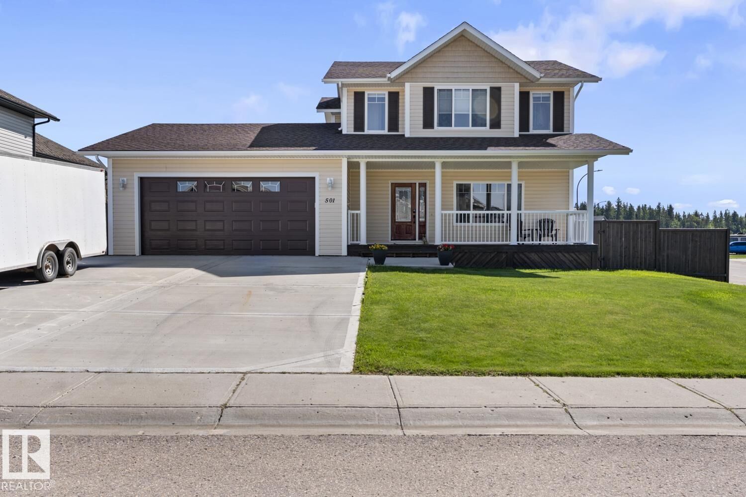Property Photo:  501 26 Street  AB T9M 0B2 