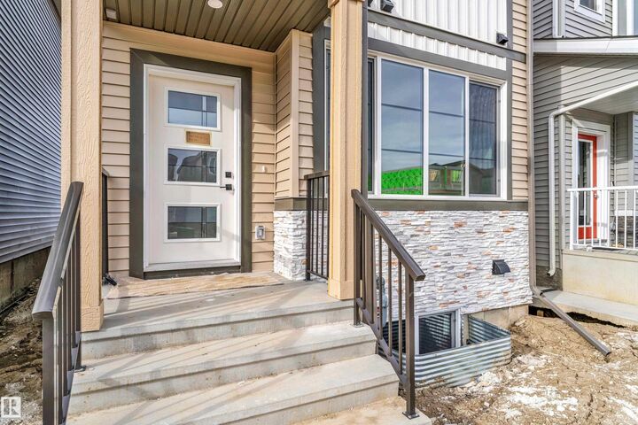 Property Photo:  285 Munn Way  AB T9E 1V1 