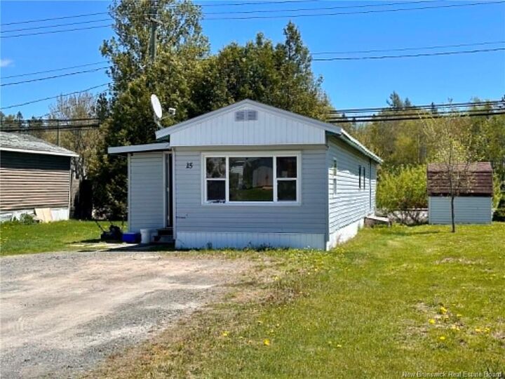 Property Photo:  15 Hedgeview Drive  NB E3B 6R6 